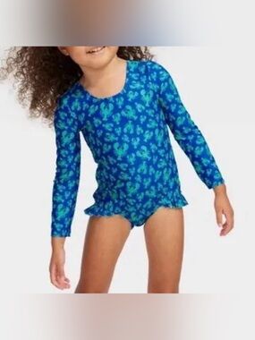 Roller Rabbit Toddler/Girls' Lobsters Long Sleeve One-Piece Swimsuit
4T 
NWT